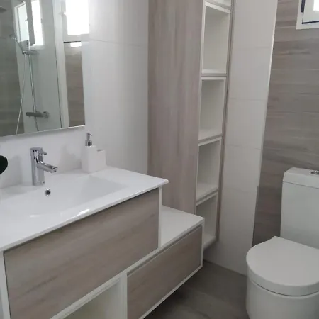 Amplio En Illa De Arousa, Proximo A La Playa * Isla de Arosa