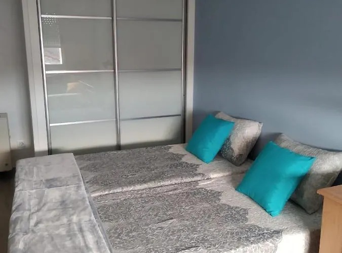 Amplio En Illa De Arousa, Proximo A La Playa Daire